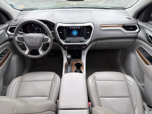 Used 2017 GMC Acadia SLE AWD/4WD image 19