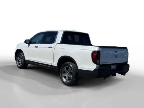 Used 2023 Honda Ridgeline RTL-E image 3