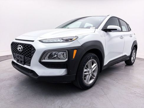 Used 2020 Hyundai Kona SE image 11