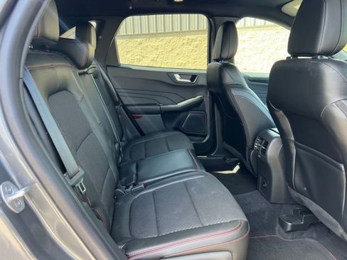 Used 2023 Ford Escape ST-Line w/ Tech Pack #1 AWD/4WD image 13