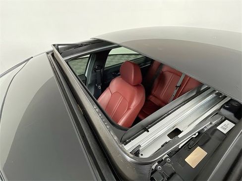 Used 2025 Kia K5 GT-Line w/ GT-Line Premium Package image 24