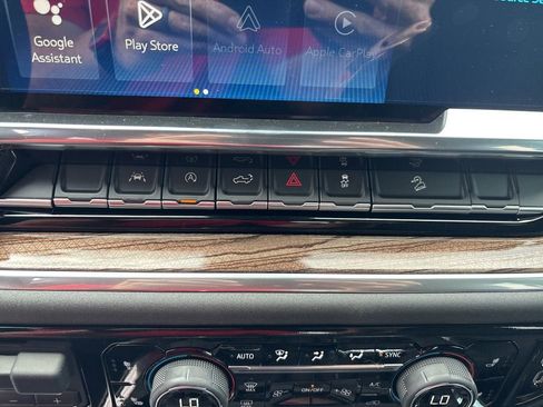 New 2025 Chevrolet Silverado 1500 LT w/ Z71 Off-Road Package image 26