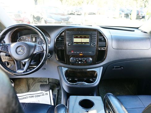 Used 2016 Mercedes-Benz Metris Passenger image 15