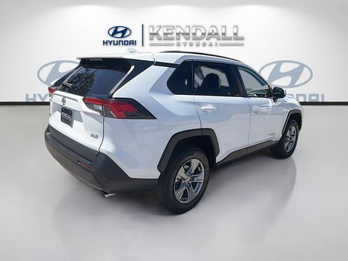 Used 2024 Toyota RAV4 XLE FWD image 6