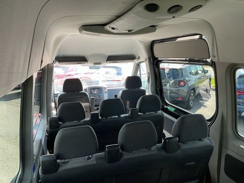 Used 2013 Mercedes-Benz Sprinter 2500 image 22