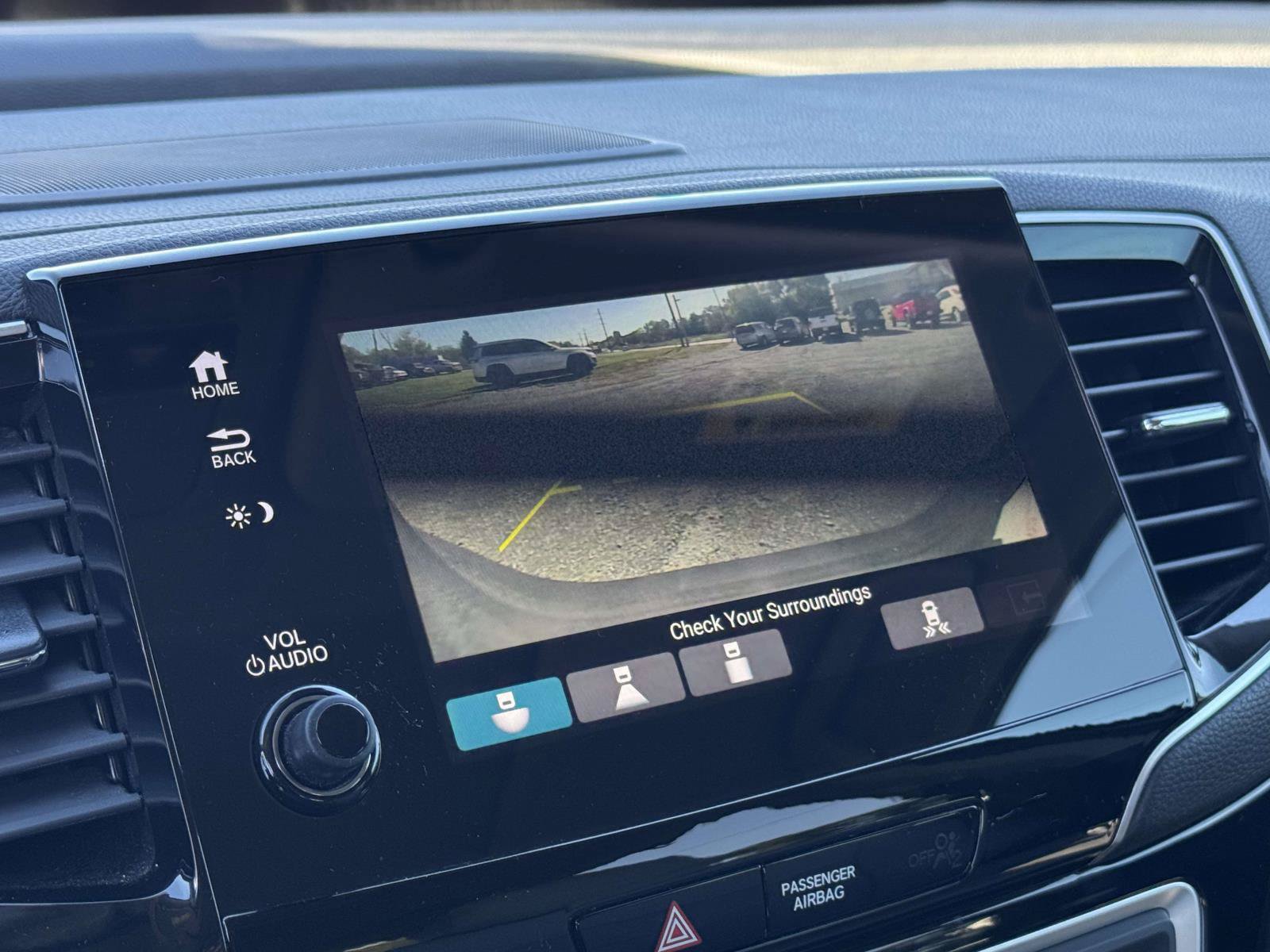Used 2019 Honda Pilot Touring image 4