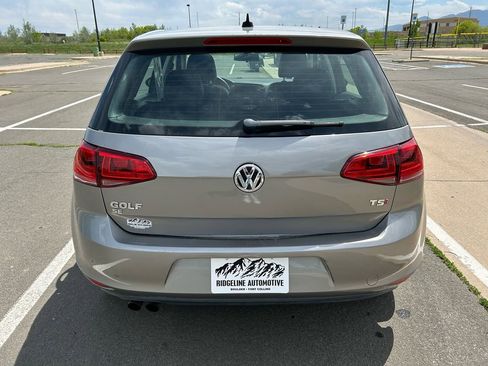 Used 2016 Volkswagen Golf SE w/ Lighting Package image 6
