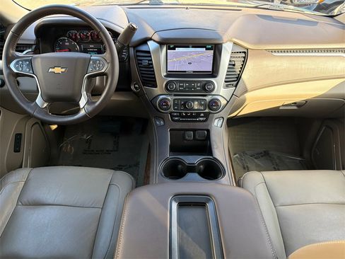 Used 2019 Chevrolet Tahoe LT w/ LT Signature Package image 25