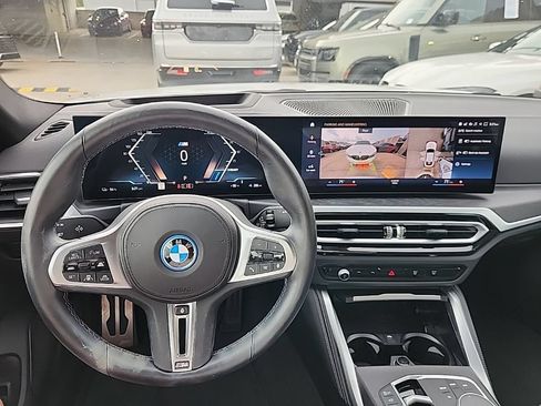 Used 2023 BMW i4 M50 AWD/4WD image 4