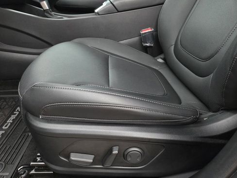 Certified 2026 Hyundai Santa Cruz SEL FWD image 12