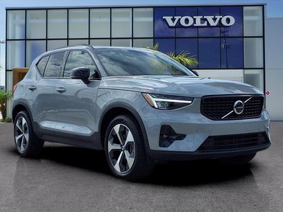Certified 2024 Volvo XC40 B5 Plus