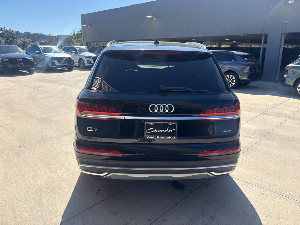 Used 2021 Audi Q7 3.0T Premium Plus AWD/4WD image 9