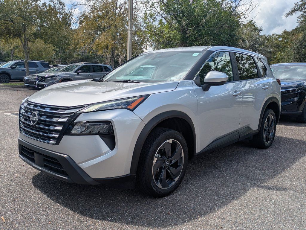 Used 2025 Nissan Rogue SV FWD image 8