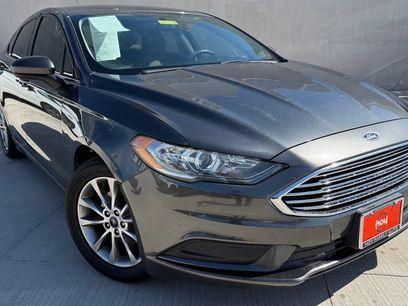 Used 2017 Ford Fusion SE