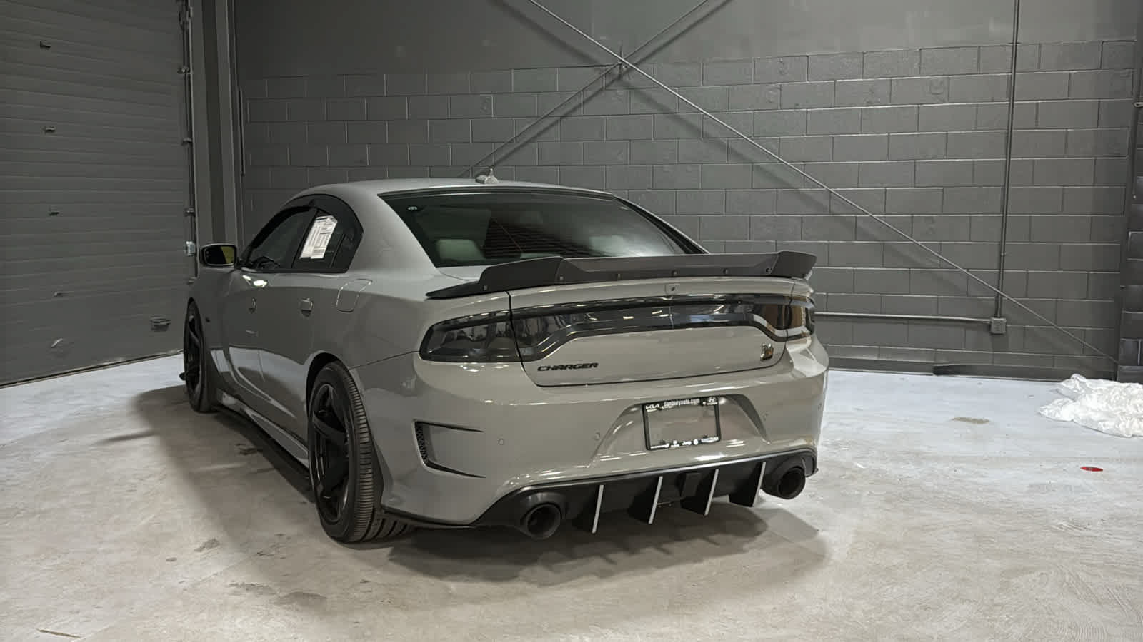 Used 2019 Dodge Charger Scat Pack w/ Dynamics Package RWD image 6