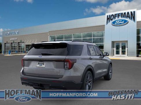 New 2026 Ford Explorer ST-Line w/ ST-Line Street Pack image 8