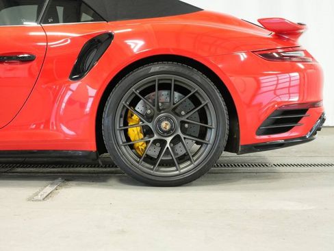 Used 2019 Porsche 911 Turbo image 41