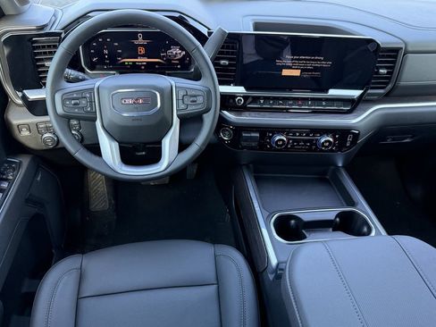 New 2026 GMC Sierra 2500 SLT w/ SLT Premium Package AWD/4WD image 17
