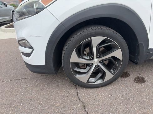 Used 2017 Hyundai Tucson Sport w/ Cargo Package AWD/4WD image 9