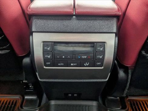 Used 2023 Lexus GX 460 Premium image 21