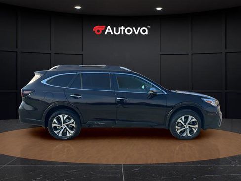 Used 2022 Subaru Outback Touring image 6