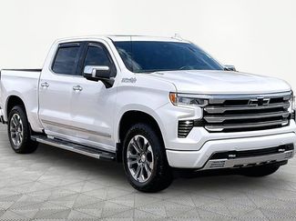 Used 2025 Chevrolet Silverado 1500 High Country w/ Technology Package AWD/4WD 360° Tour