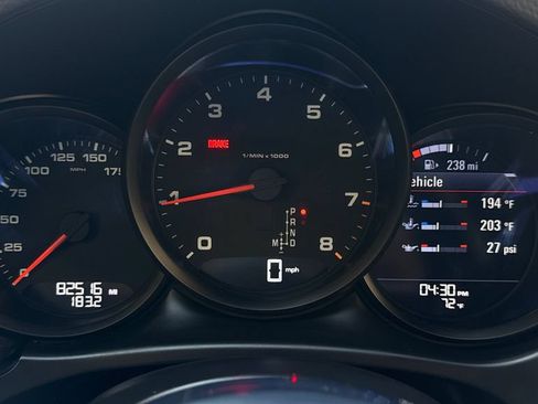 Used 2019 Porsche Macan AWD/4WD image 21