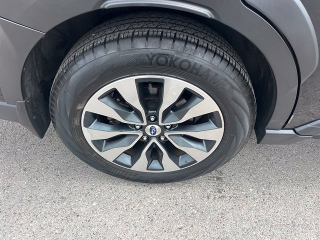 Used 2023 Subaru Outback Touring XT AWD/4WD image 17