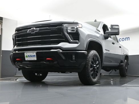 New 2026 Chevrolet Silverado 2500 LT w/ Trail Boss Package image 6