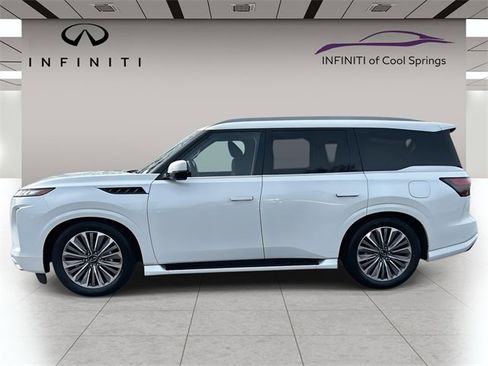 Used 2025 INFINITI QX80 Luxe image 4