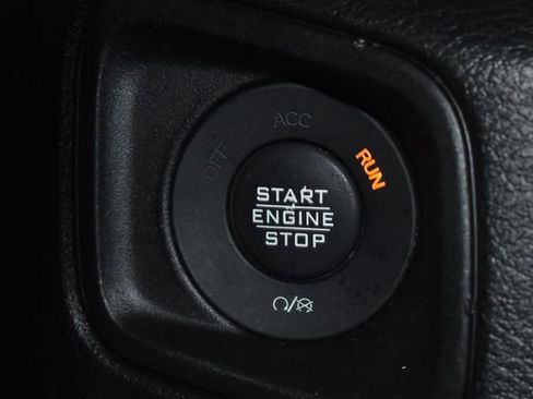 Used 2024 Jeep Wrangler Unlimited Sport AWD/4WD image 21