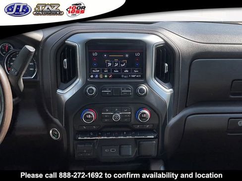 Used 2021 Chevrolet Silverado 1500 LT Trail Boss w/ Convenience Package II AWD/4WD image 18