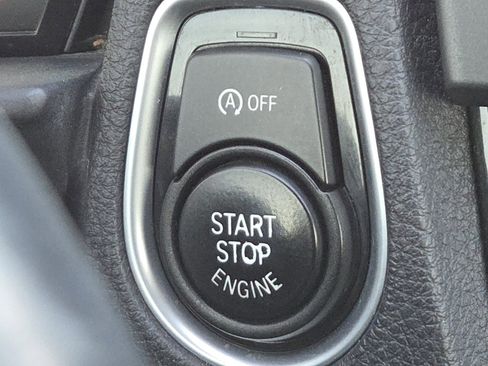 Used 2017 BMW 230i xDrive Convertible image 32