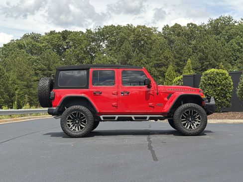Used 2019 Jeep Wrangler Unlimited Rubicon AWD/4WD image 5