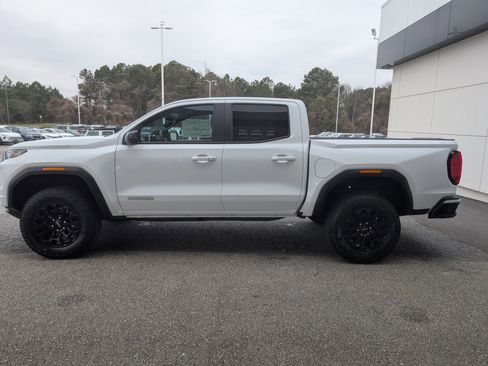 New 2026 GMC Canyon Elevation image 4