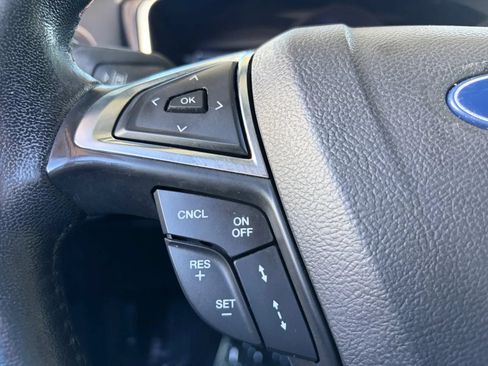 Used 2019 Ford Fusion Titanium FWD image 30