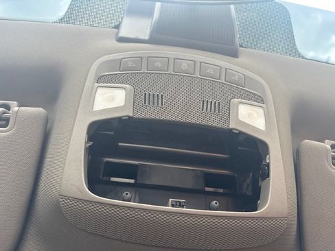Used 2020 Ford F150 XLT RWD image 36