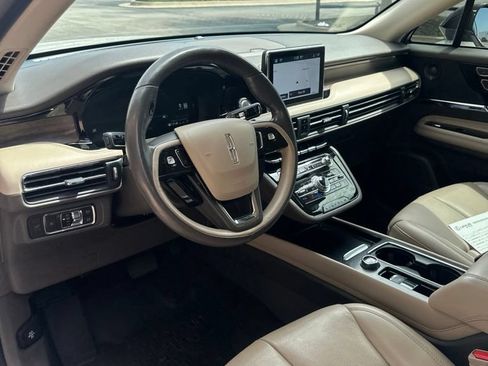 Used 2021 Lincoln Corsair Reserve FWD image 18