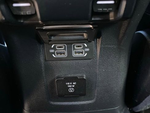 Used 2023 Jeep Wrangler Unlimited Sahara w/ Cold Weather Group AWD/4WD image 24