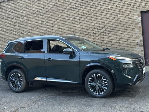 New 2026 Nissan Rogue Platinum w/ Platinum Premium Package AWD/4WD image 3