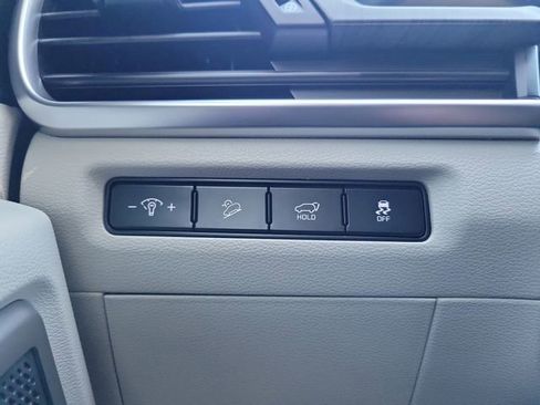 New 2025 Kia Telluride EX w/ EX Captain's Chair Package image 32