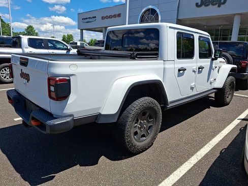 Used 2020 Jeep Gladiator Mojave AWD/4WD image 4
