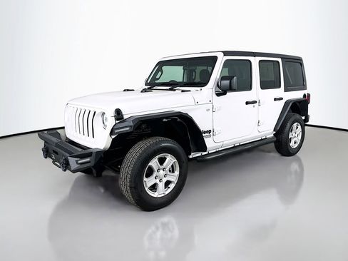Used 2021 Jeep Wrangler Unlimited Sport image 3