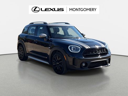 Used 2024 MINI Cooper Countryman S w/ Premium Package image 1