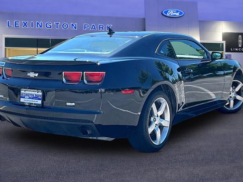 Used 2013 Chevrolet Camaro LT RWD image 5