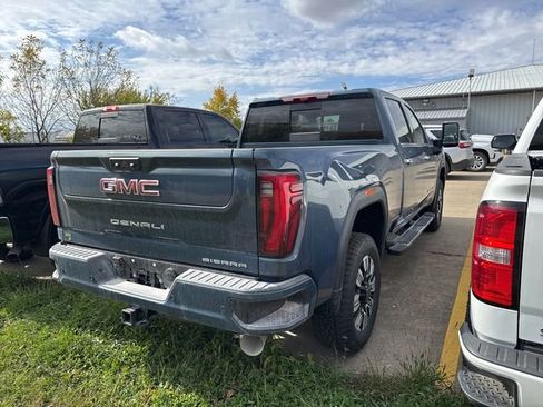 New 2026 GMC Sierra 2500 Denali w/ Denali Reserve Package image 4