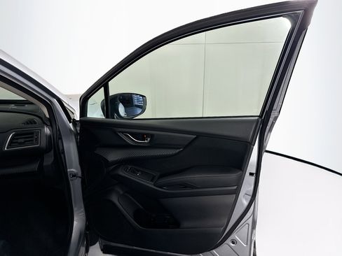 Used 2024 Subaru Ascent Premium w/ Convenience Package image 31