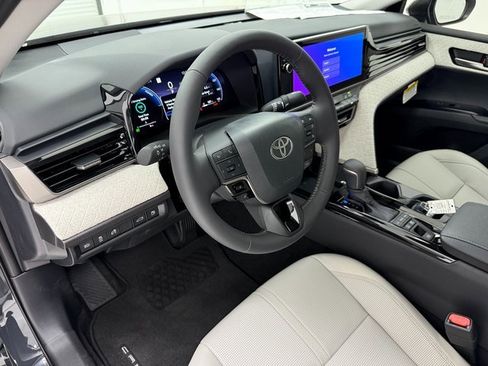 New 2026 Toyota Camry XLE image 8