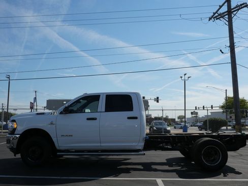 Used 2022 RAM 3500 Tradesman w/ Max Tow Package image 6