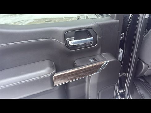 Certified 2022 Chevrolet Silverado 1500 RST w/ Redline Edition image 23